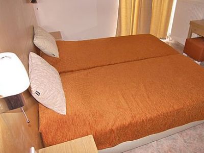 Sunrise Hotel Apartments 阿普索斯 外观 照片