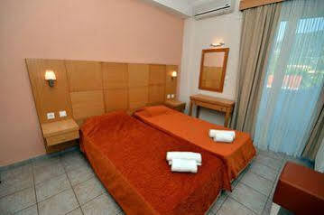 Sunrise Hotel Apartments 阿普索斯 外观 照片
